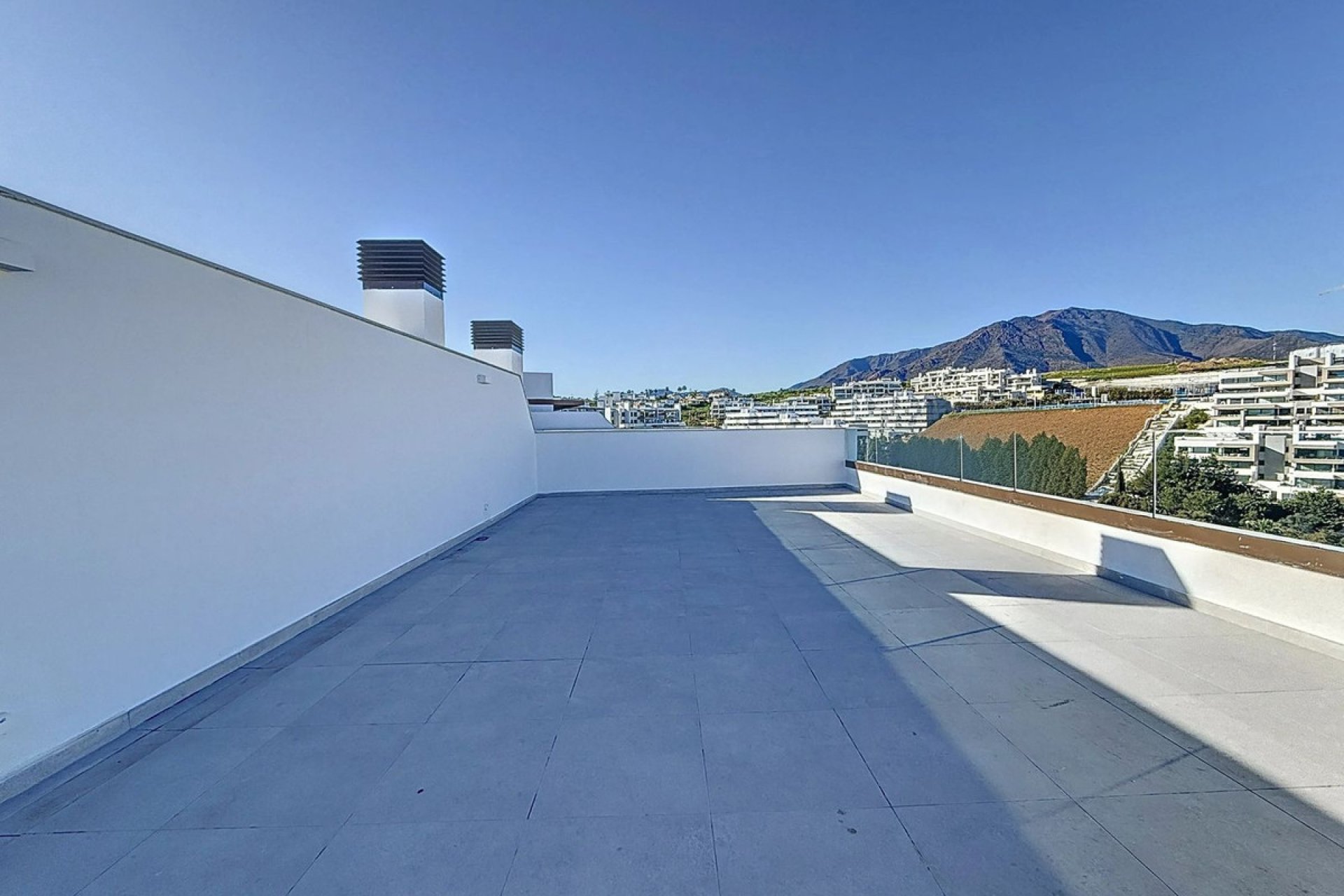 Resale - Apartment - Penthouse - Estepona - Estepona Centro