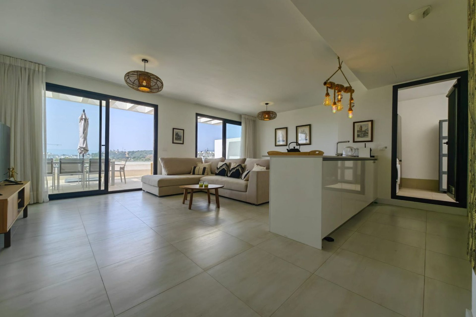 Resale - Apartment - Penthouse - Estepona - Estepona Centro