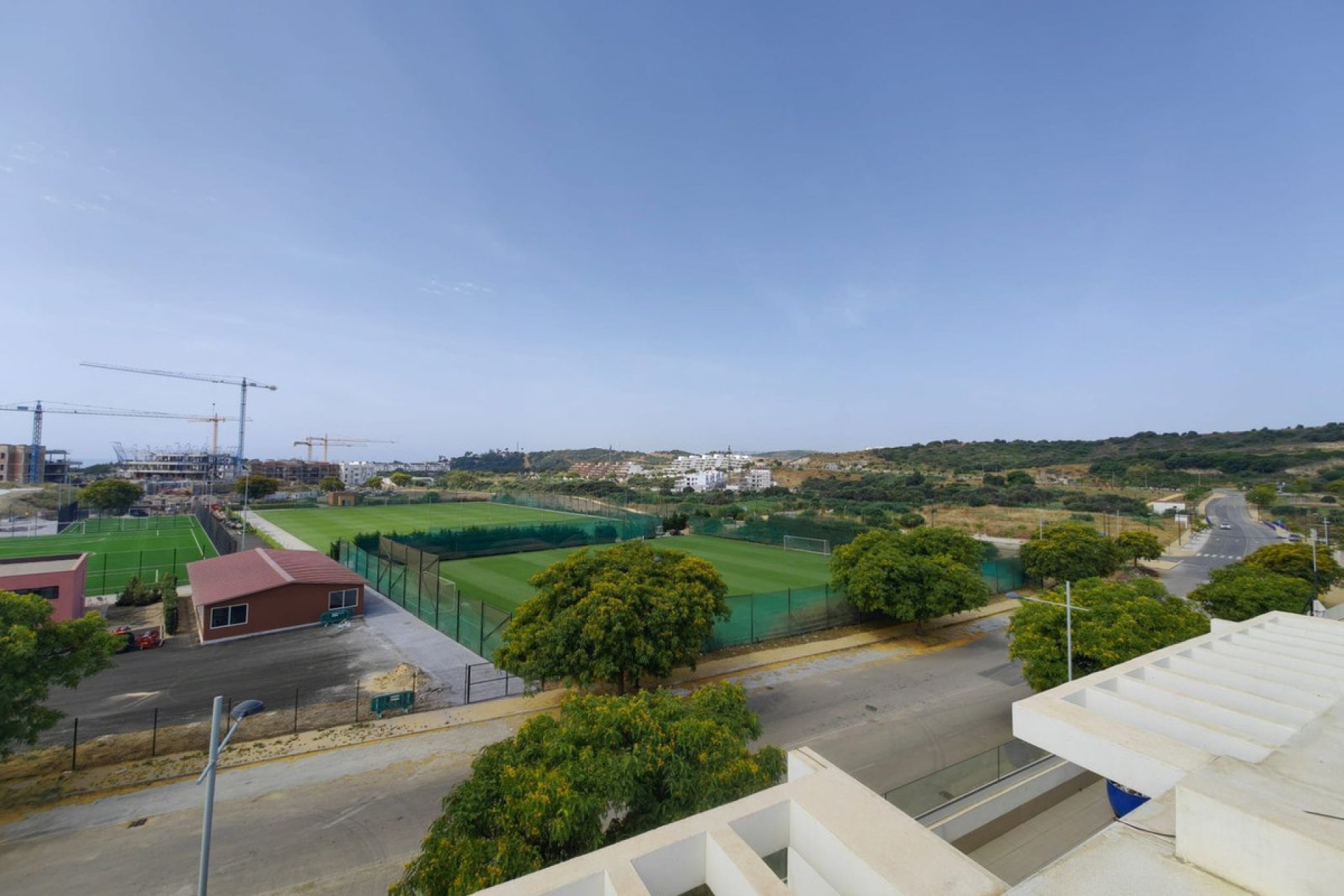 Resale - Apartment - Penthouse - Estepona - Estepona Centro