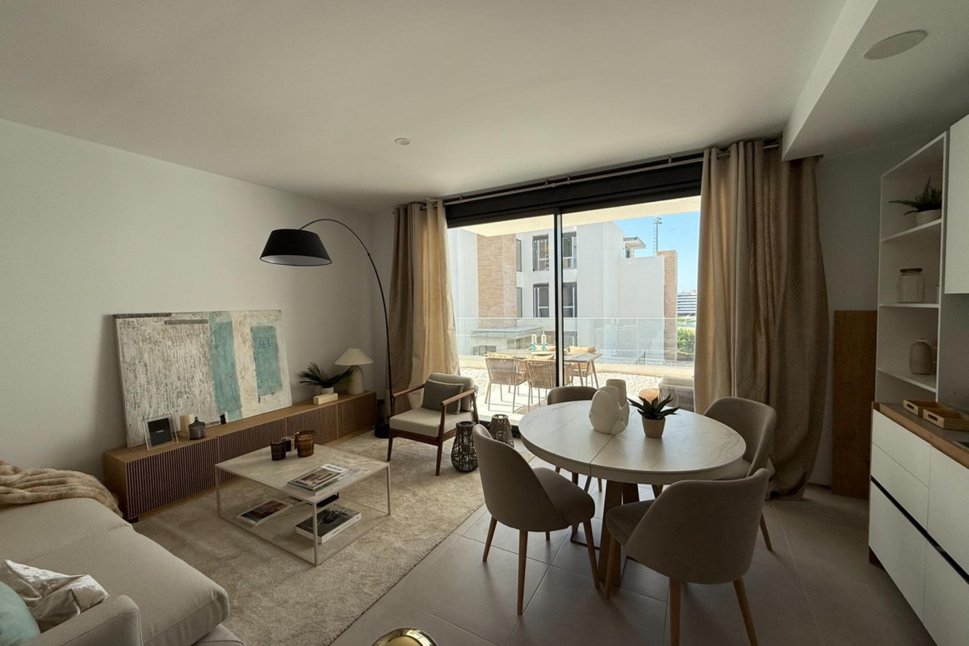 Resale - Apartment - Penthouse - Estepona - Estepona Centro