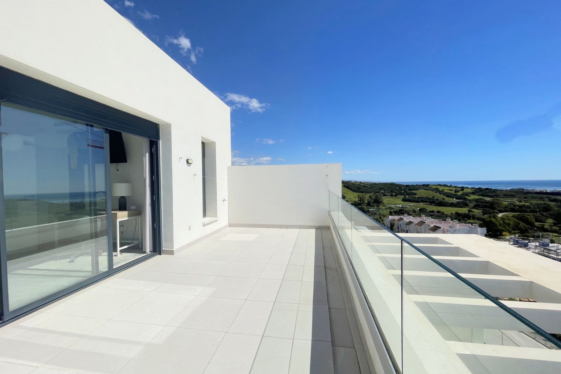 Resale - Apartment - Penthouse - Estepona - Estepona Centro