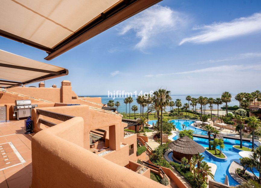 Resale - Apartment - Penthouse - Estepona - Estepona Centro