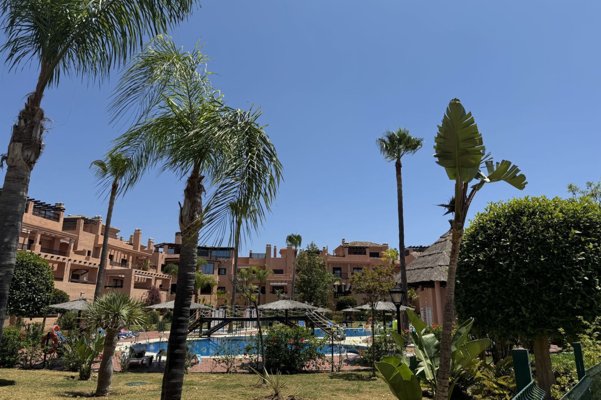 Resale - Apartment - Penthouse - Estepona - Hacienda del Sol