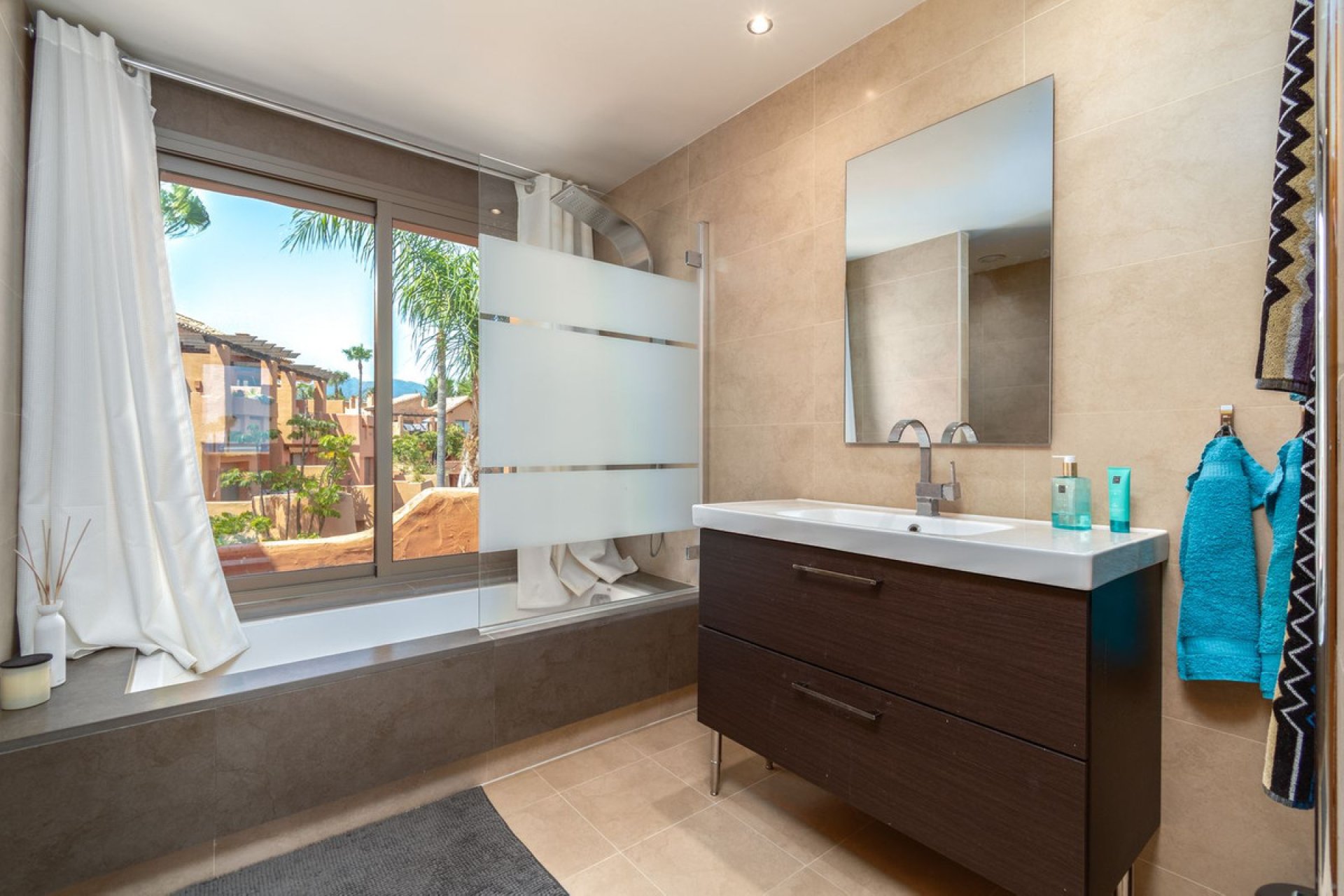 Resale - Apartment - Penthouse - Estepona - New Golden Mile