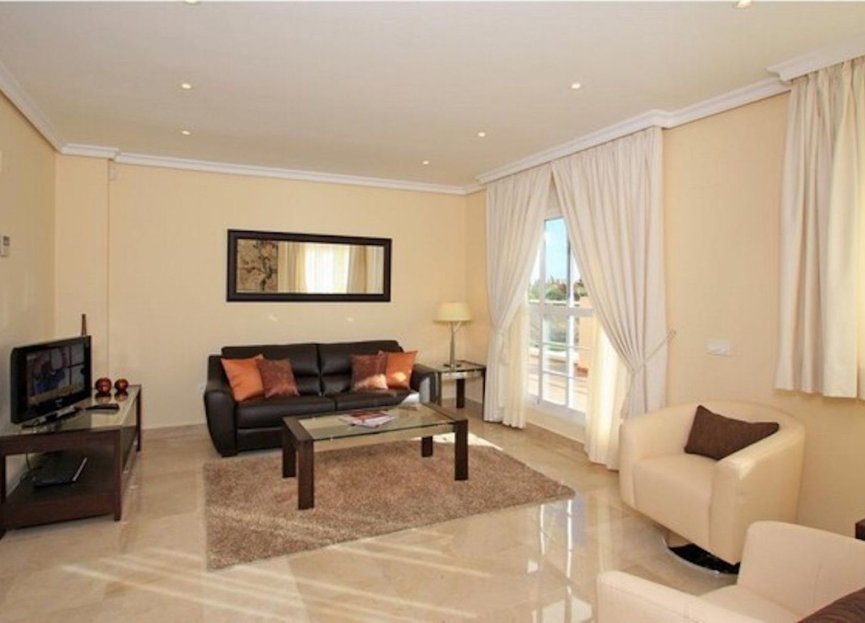 Resale - Apartment - Penthouse - Estepona - New Golden Mile