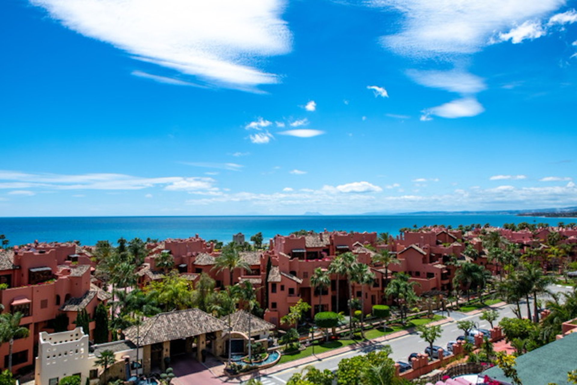 Resale - Apartment - Penthouse - Estepona - New Golden Mile