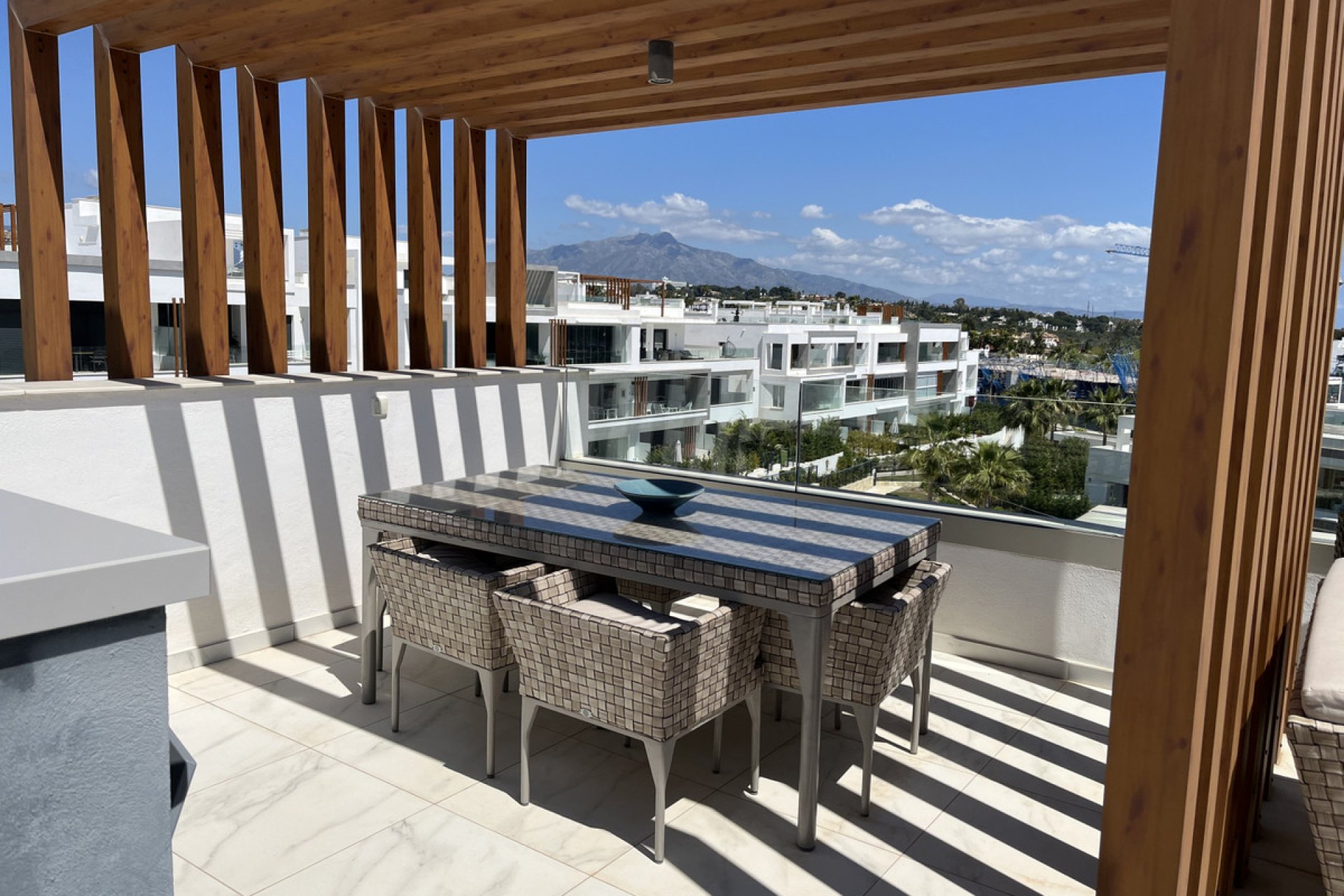 Resale - Apartment - Penthouse - Estepona - New Golden Mile