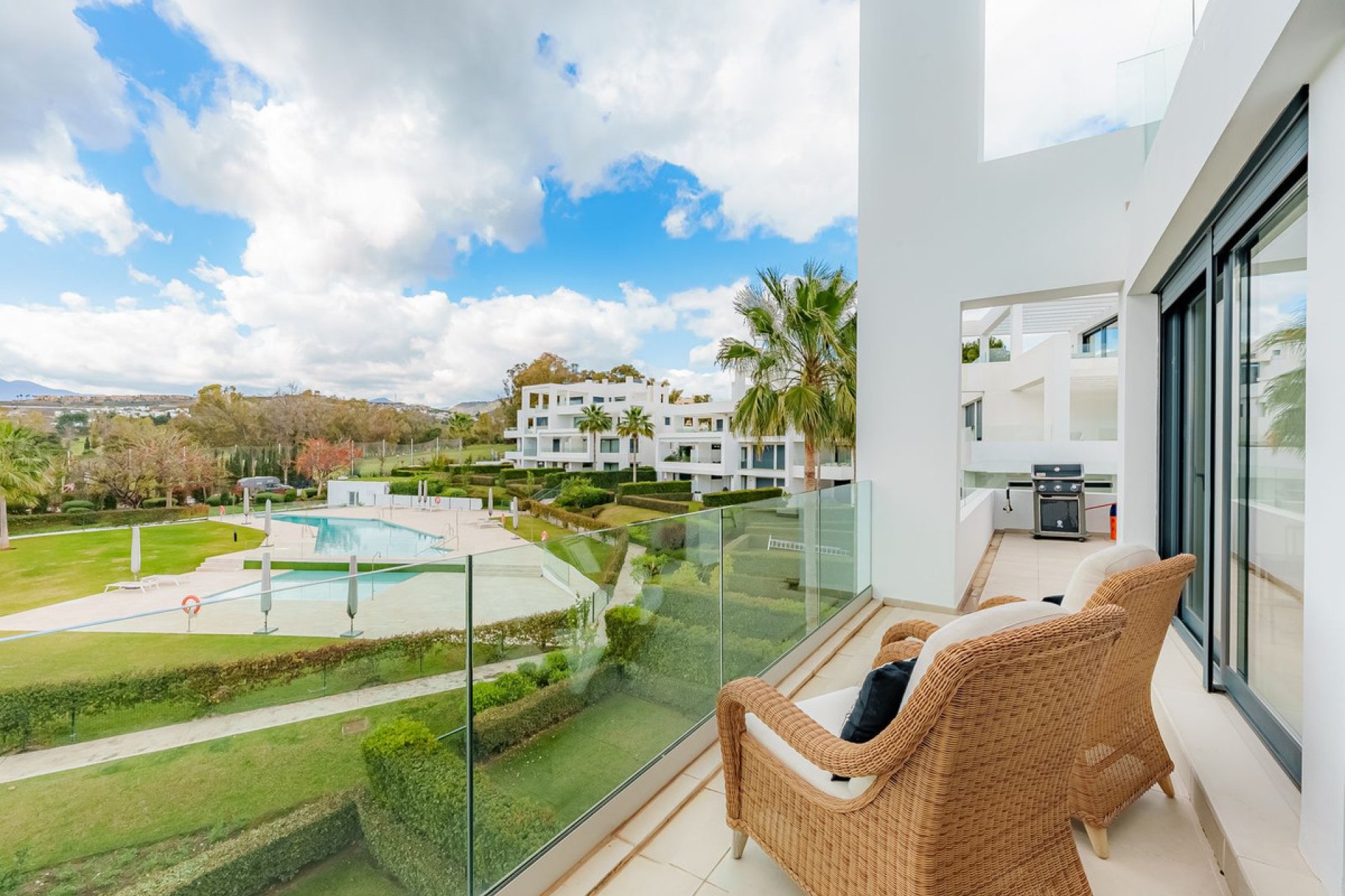 Resale - Apartment - Penthouse - Estepona - New Golden Mile