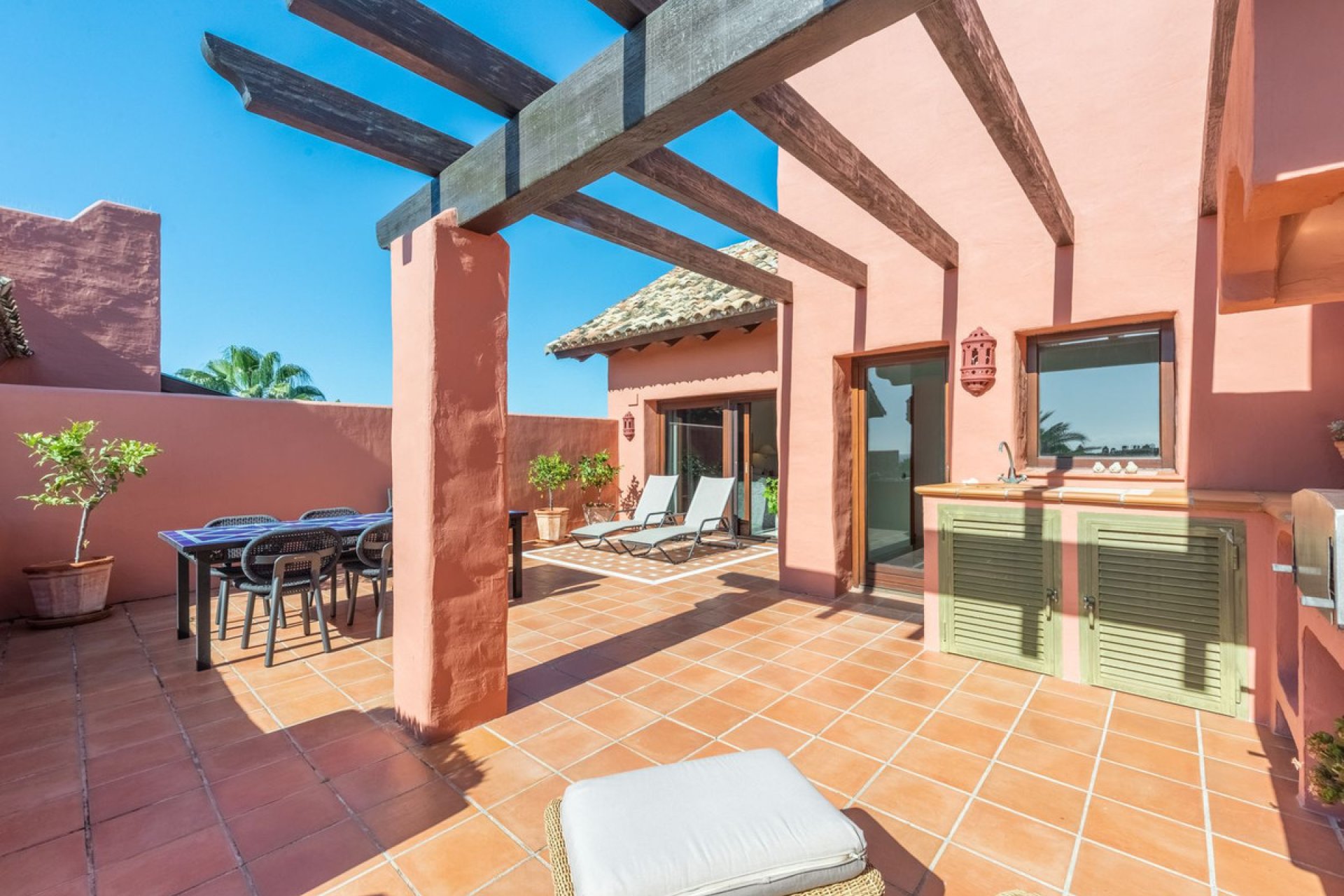 Resale - Apartment - Penthouse - Estepona - New Golden Mile