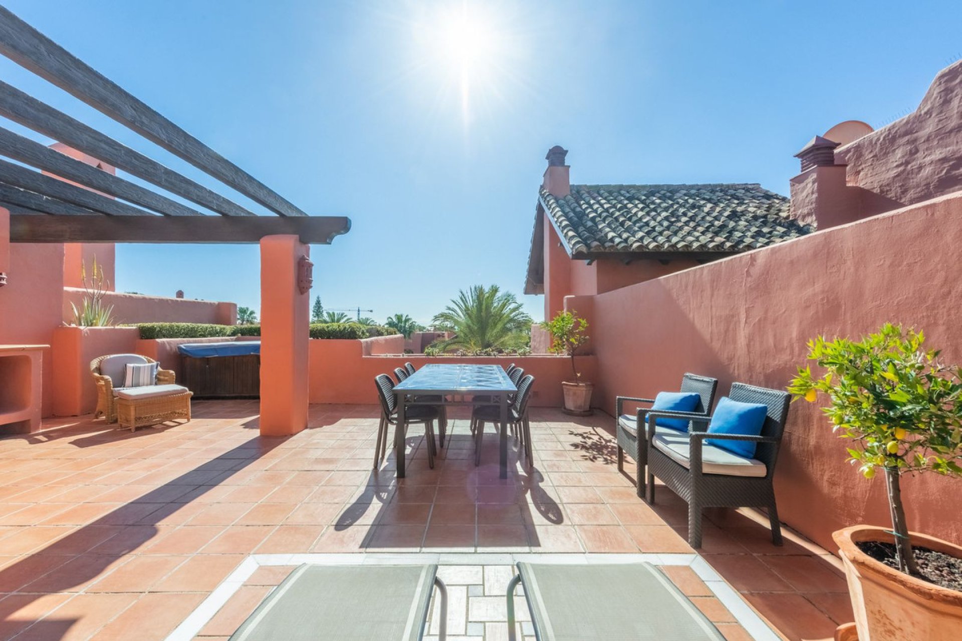 Resale - Apartment - Penthouse - Estepona - New Golden Mile