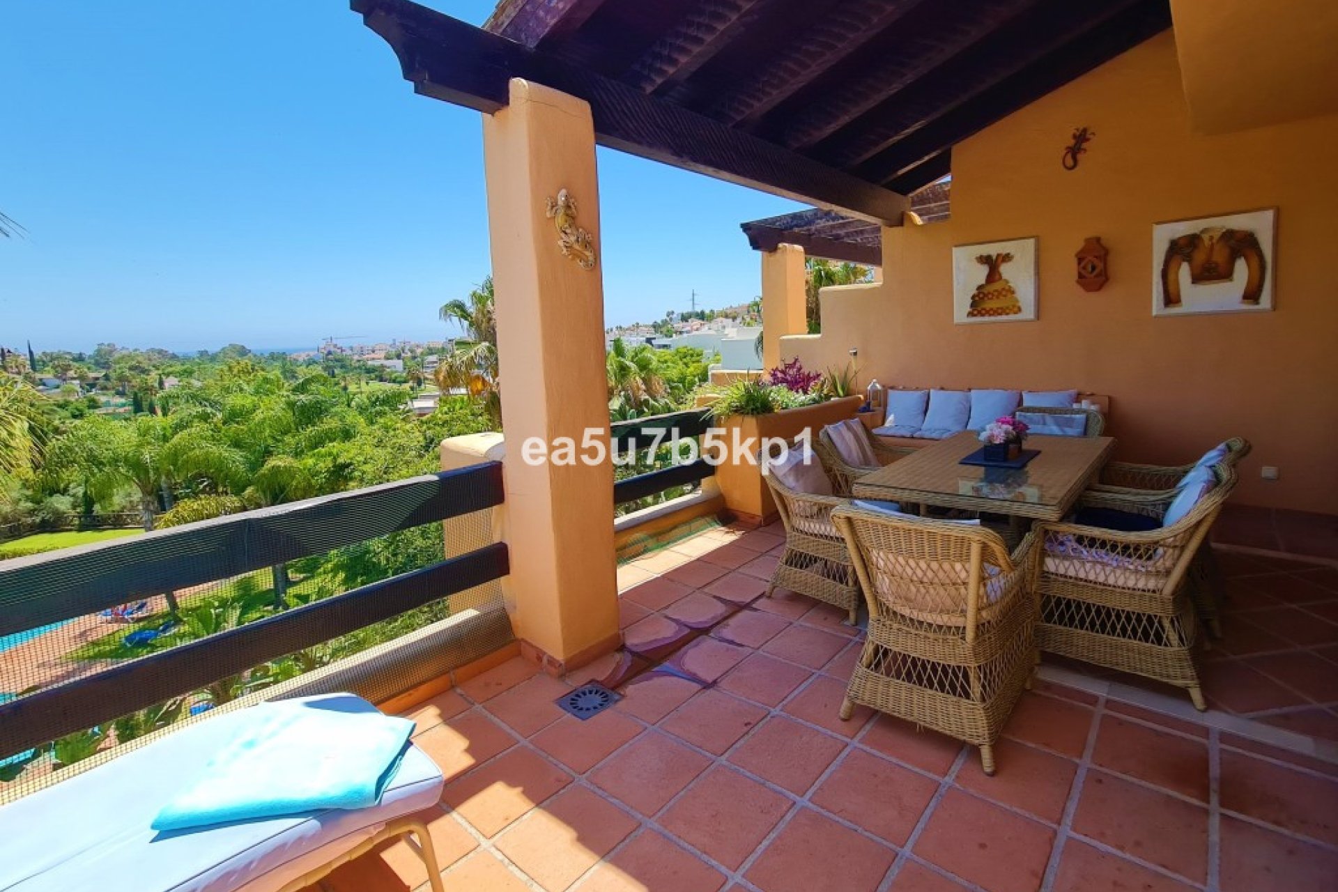 Resale - Apartment - Penthouse - Estepona - New Golden Mile