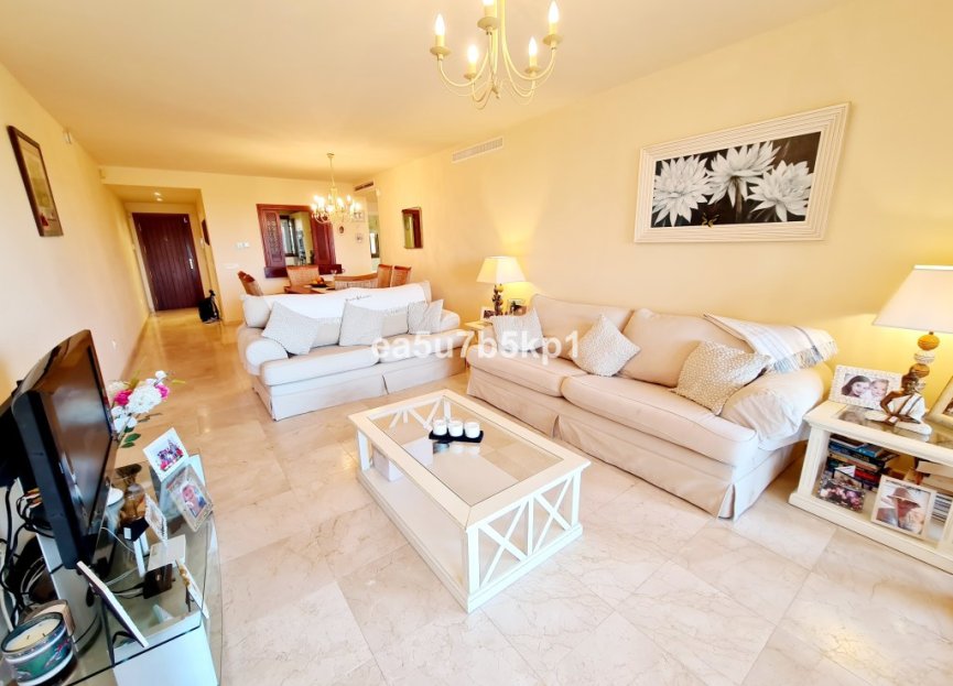 Resale - Apartment - Penthouse - Estepona - New Golden Mile