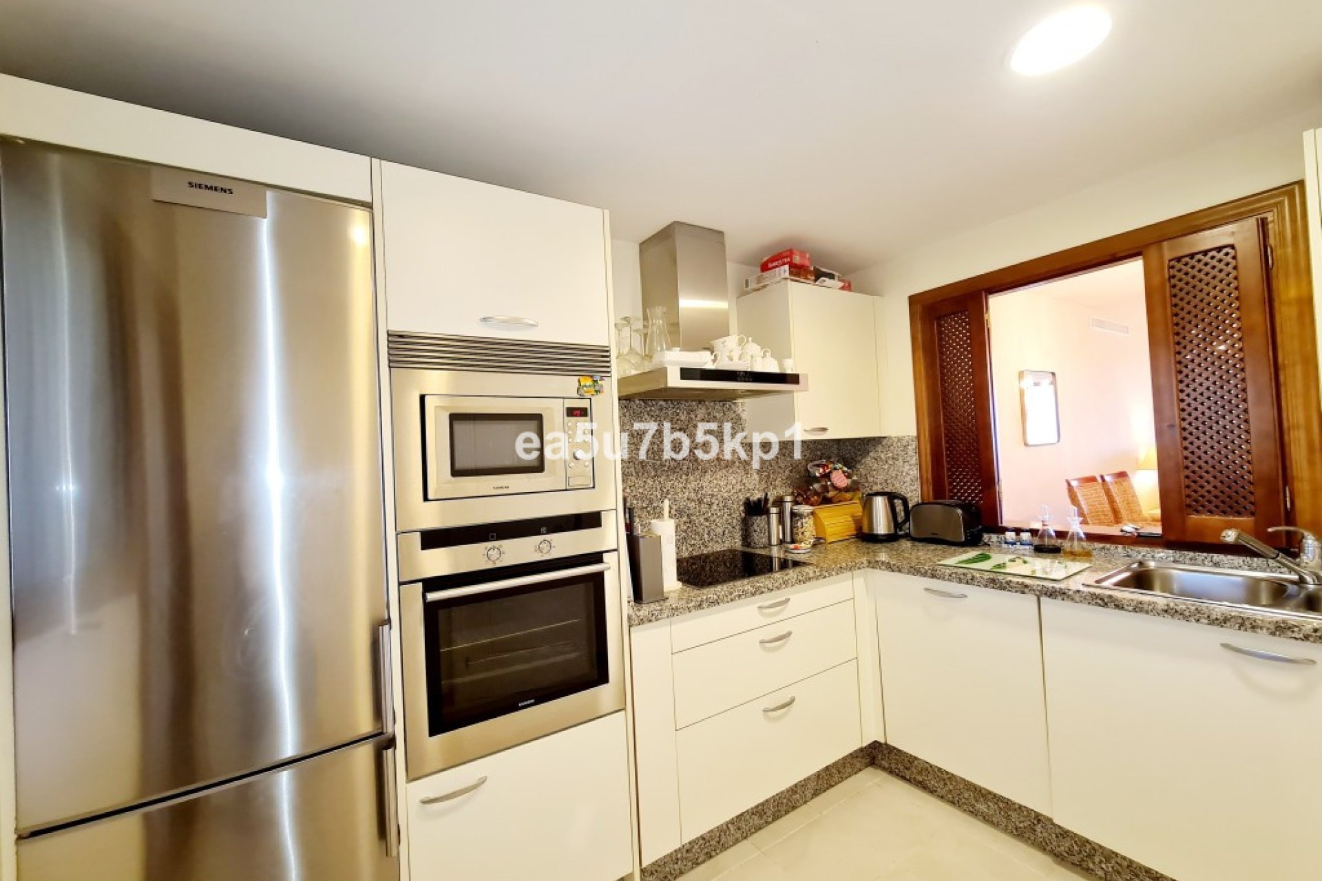 Resale - Apartment - Penthouse - Estepona - New Golden Mile