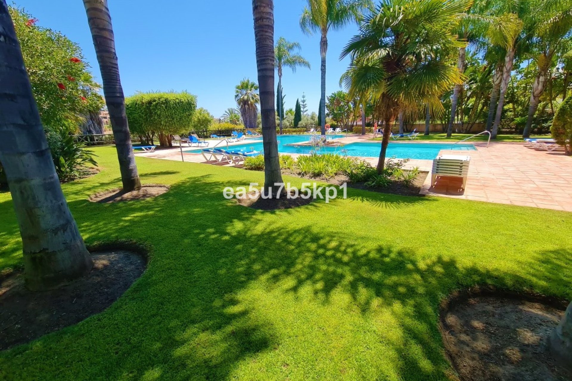 Resale - Apartment - Penthouse - Estepona - New Golden Mile