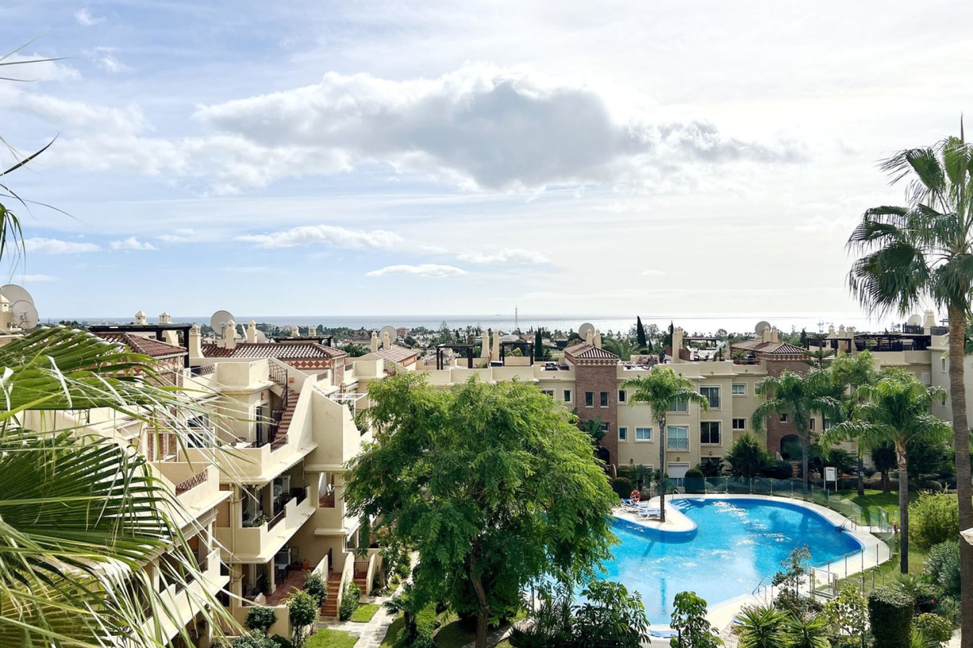 Resale - Apartment - Penthouse - Estepona - New Golden Mile