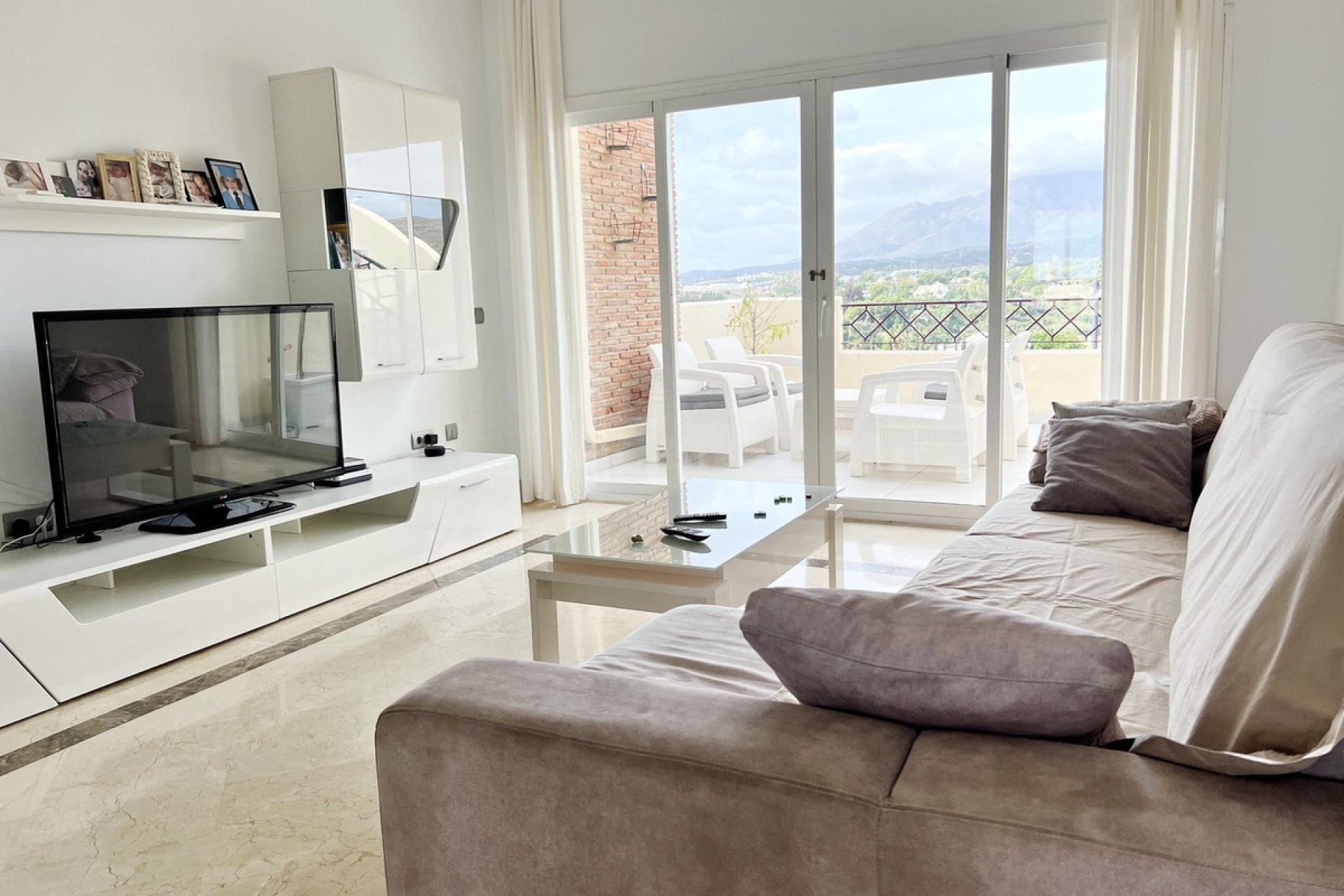 Resale - Apartment - Penthouse - Estepona - New Golden Mile