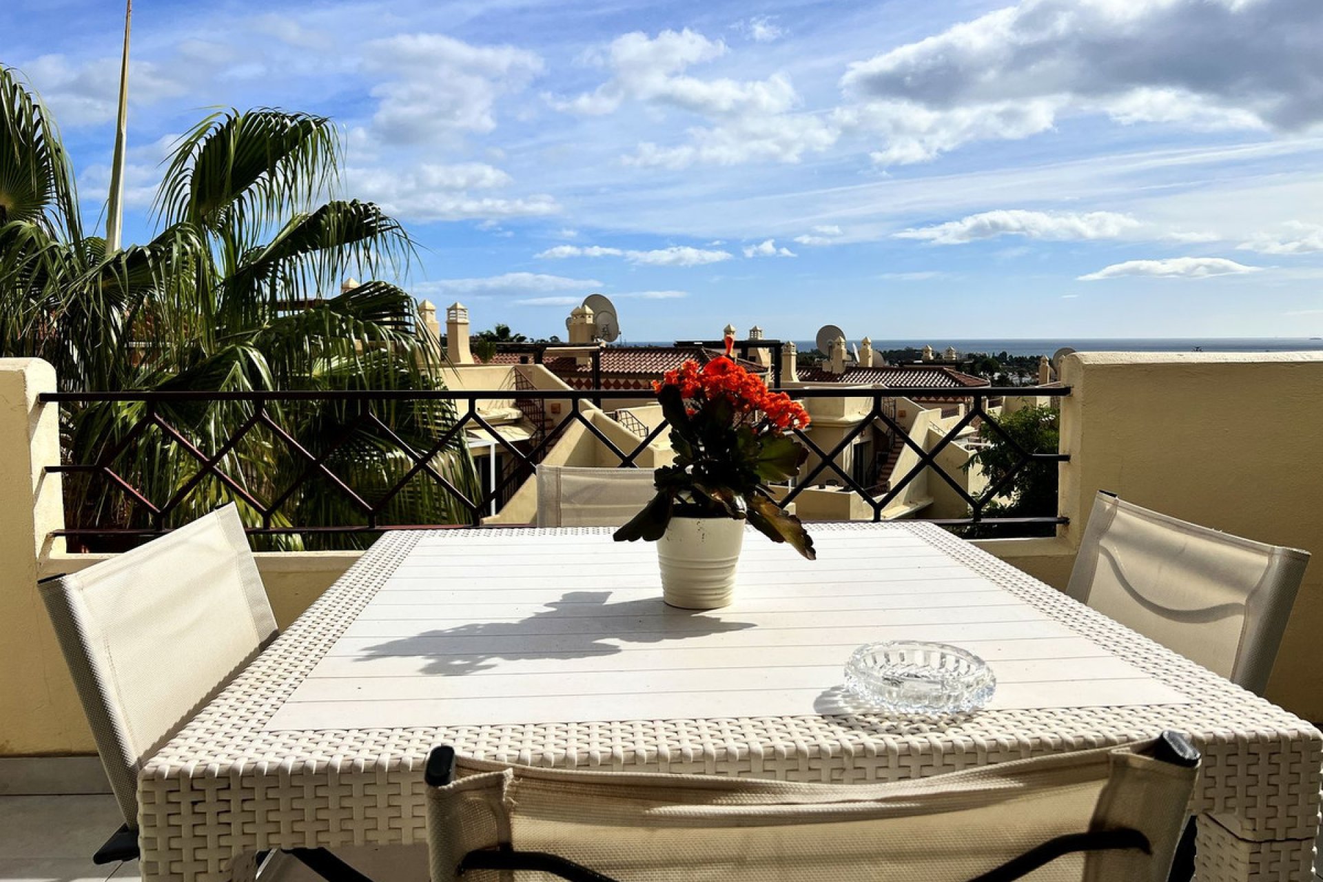 Resale - Apartment - Penthouse - Estepona - New Golden Mile