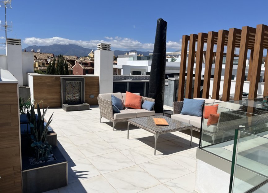 Resale - Apartment - Penthouse - Estepona - New Golden Mile