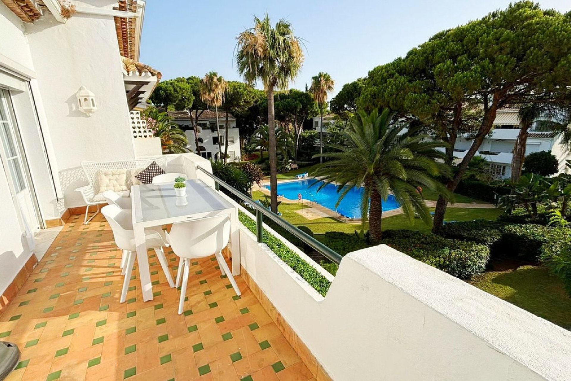 Resale - Apartment - Penthouse - Estepona - New Golden Mile