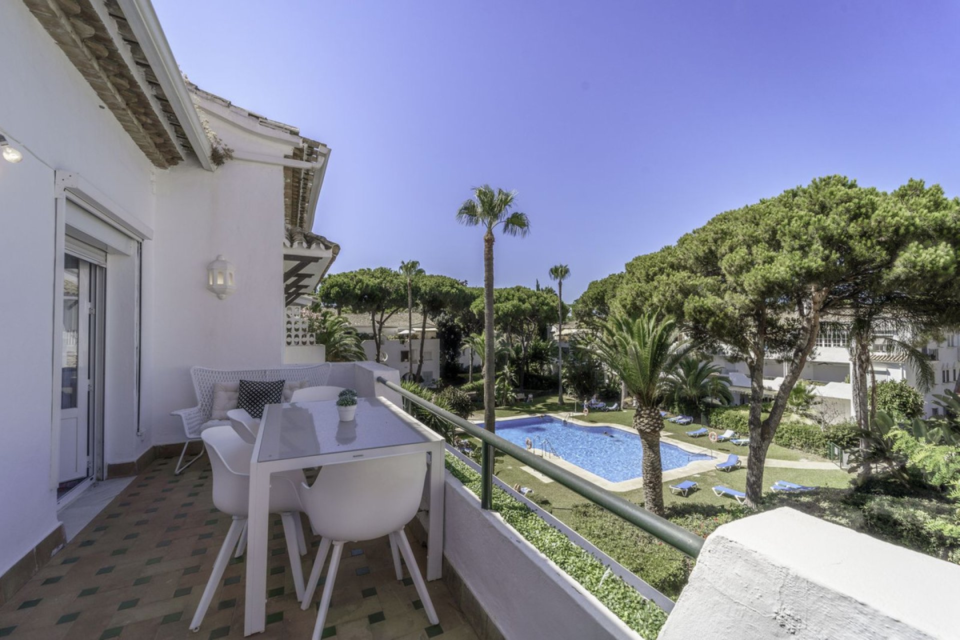 Resale - Apartment - Penthouse - Estepona - New Golden Mile