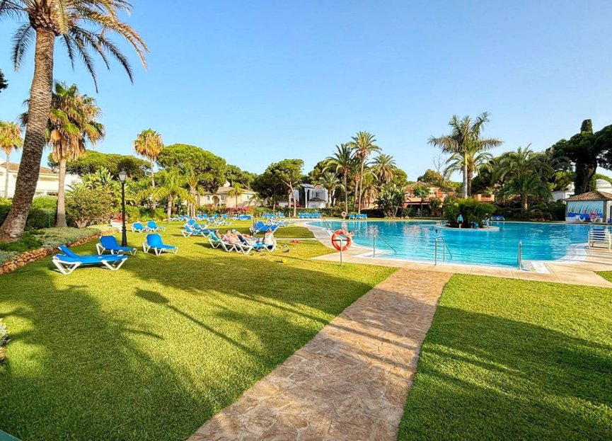 Resale - Apartment - Penthouse - Estepona - New Golden Mile