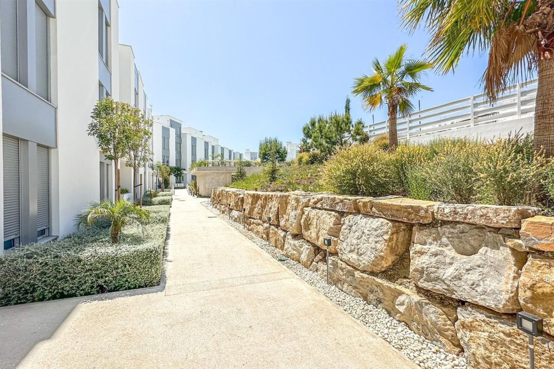 Resale - Apartment - Penthouse - Estepona - New Golden Mile