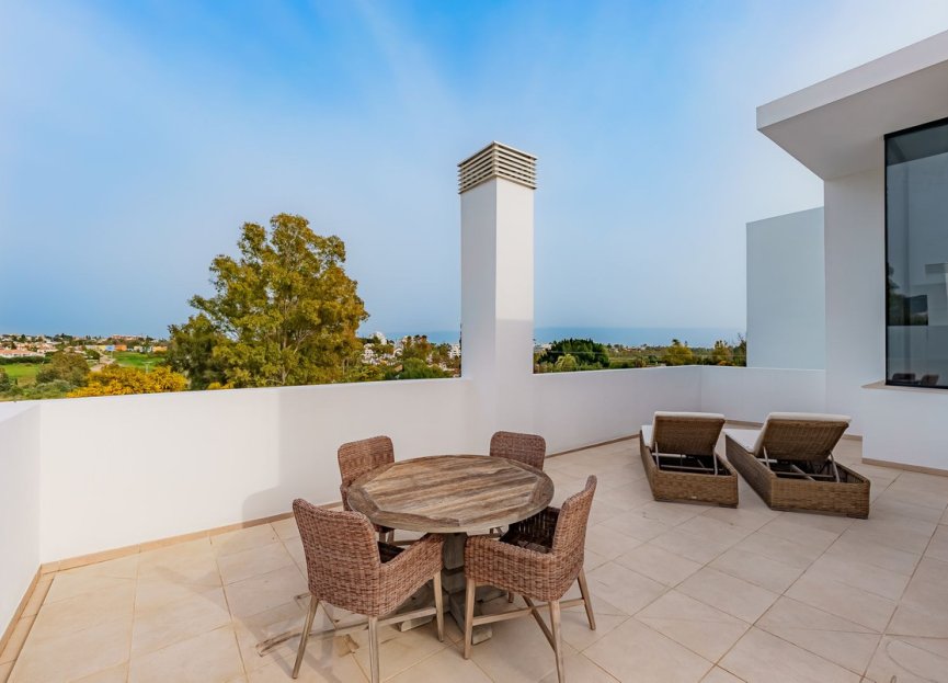 Resale - Apartment - Penthouse - Estepona - New Golden Mile