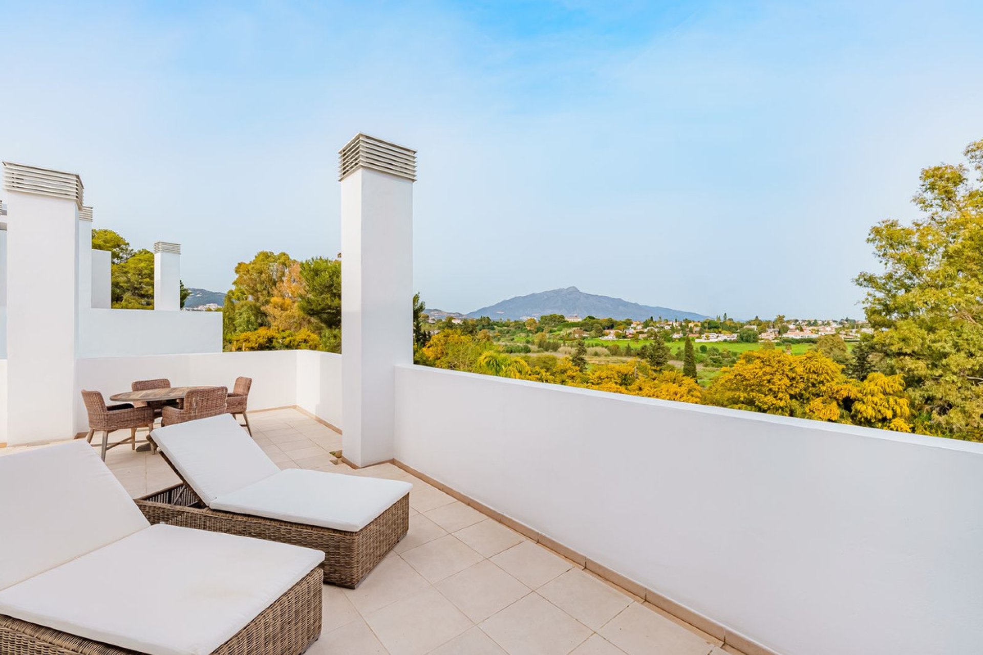 Resale - Apartment - Penthouse - Estepona - New Golden Mile