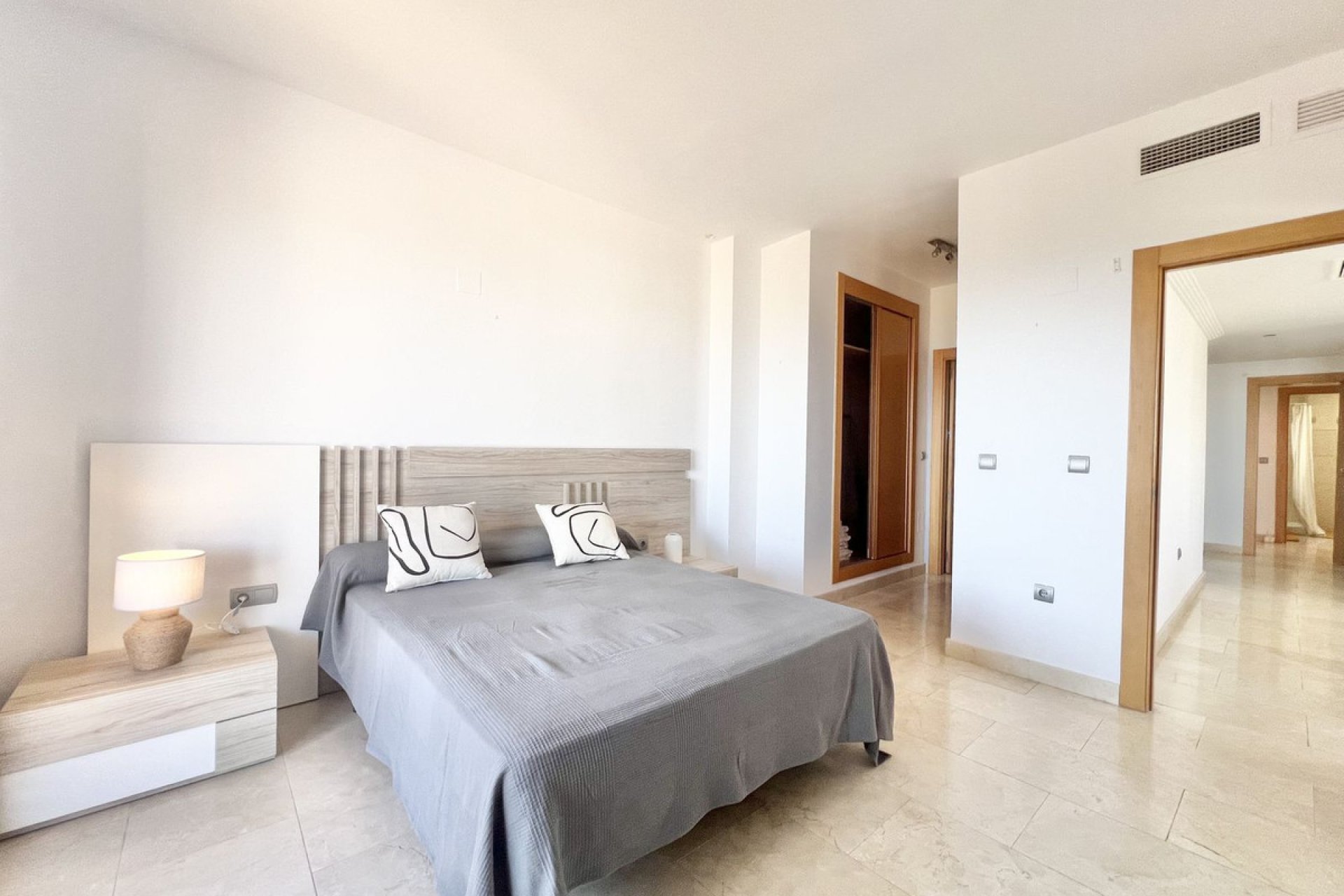 Resale - Apartment - Penthouse - Estepona - New Golden Mile