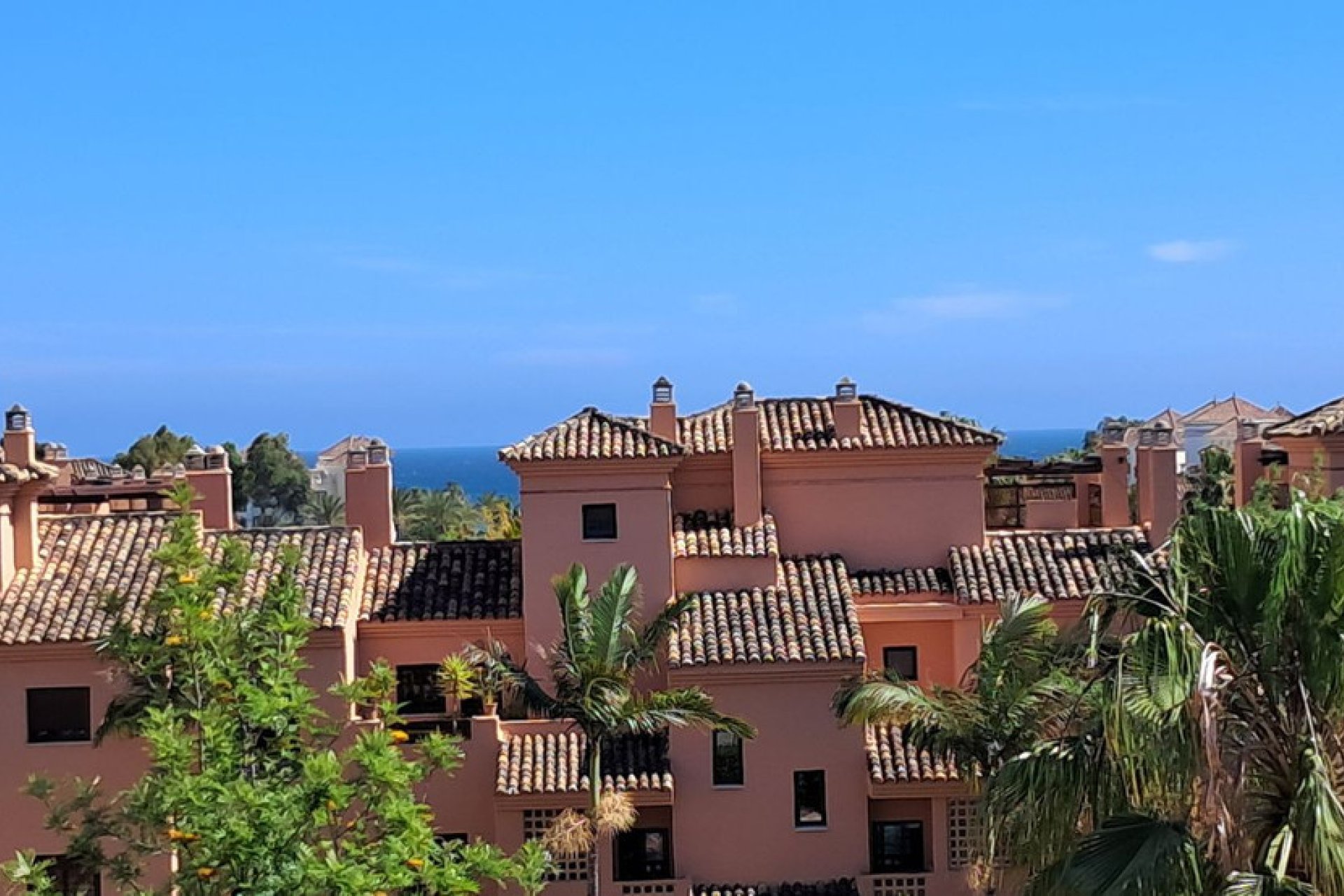 Resale - Apartment - Penthouse - Estepona - New Golden Mile