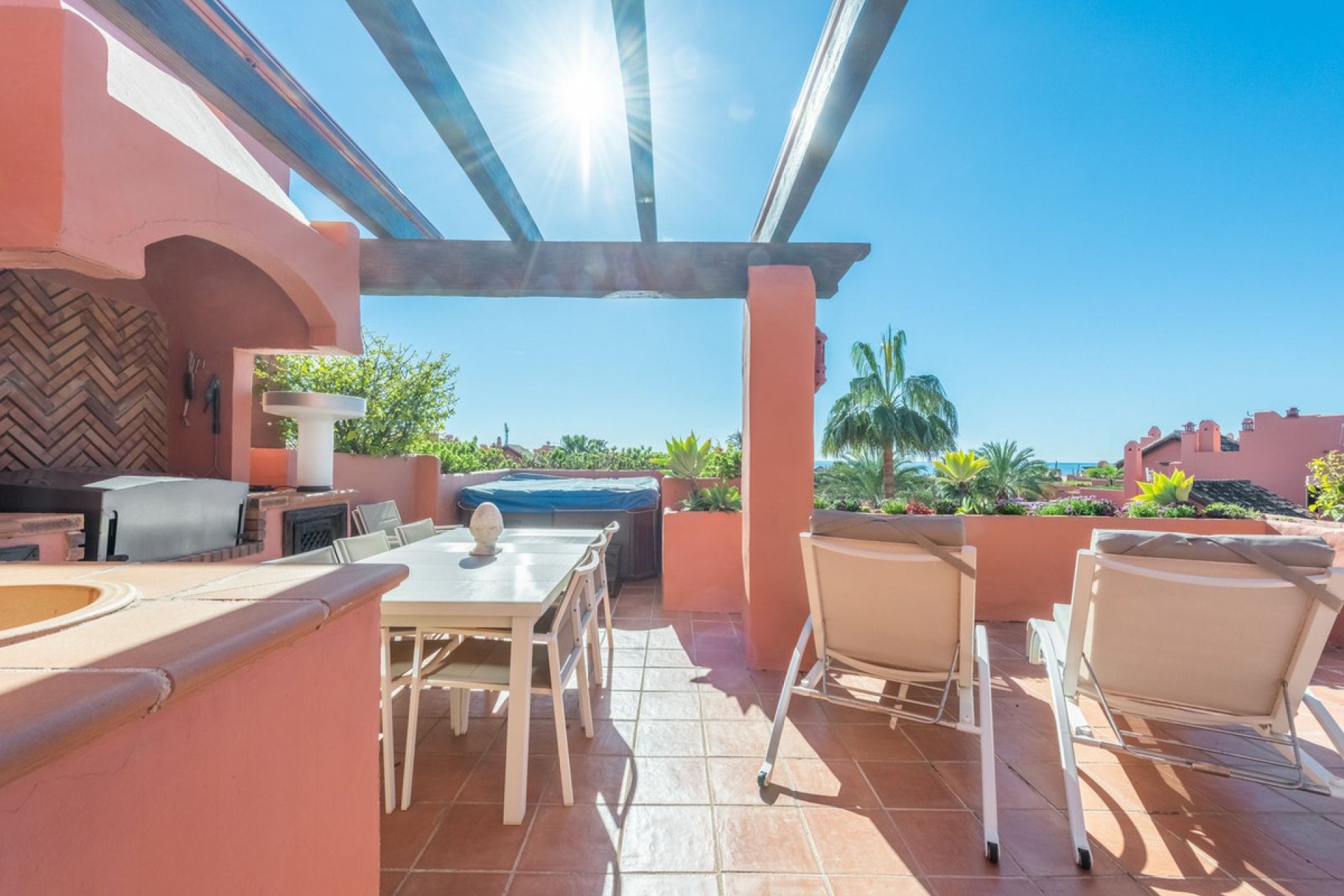 Resale - Apartment - Penthouse - Estepona - New Golden Mile