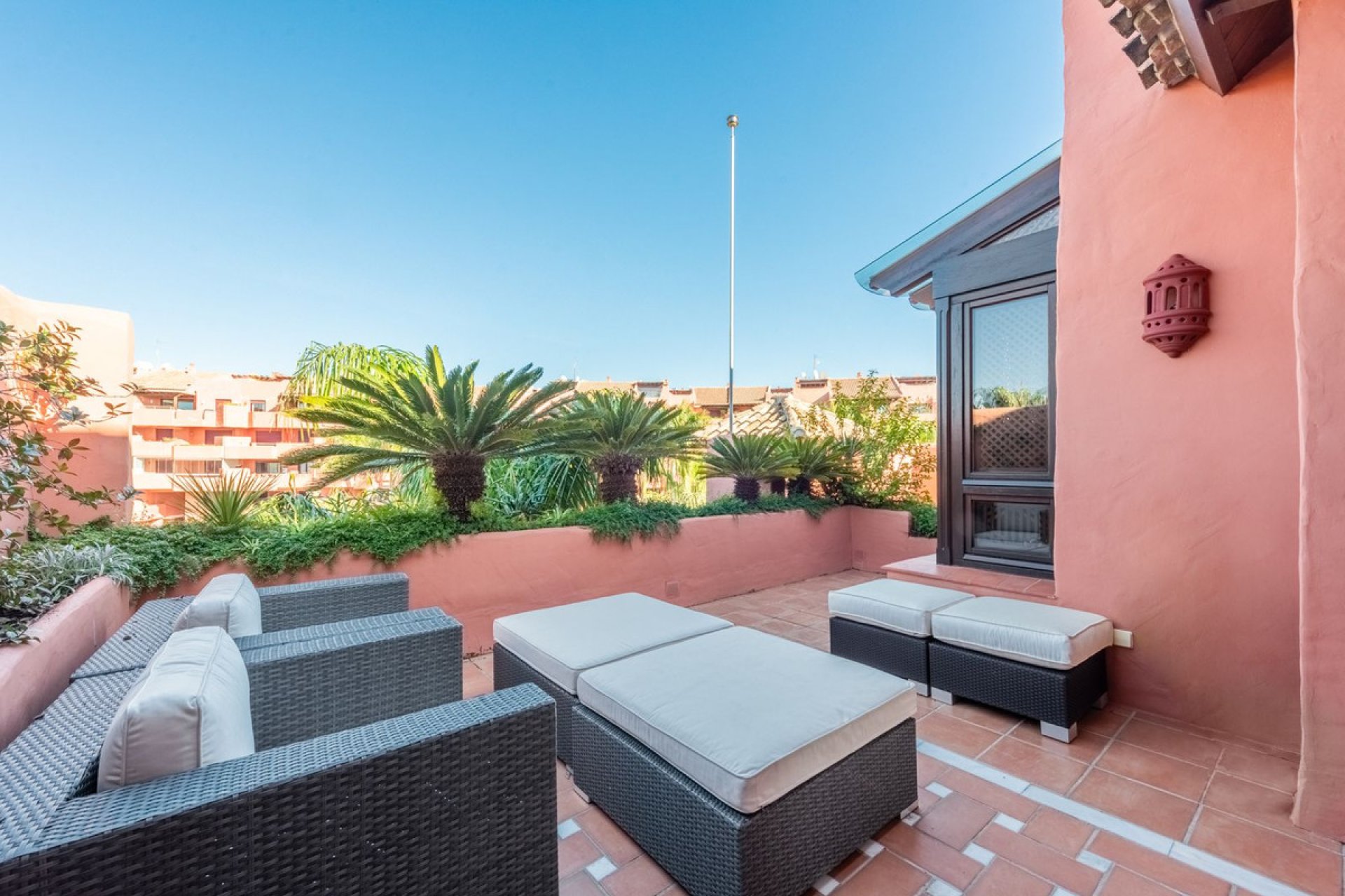 Resale - Apartment - Penthouse - Estepona - New Golden Mile