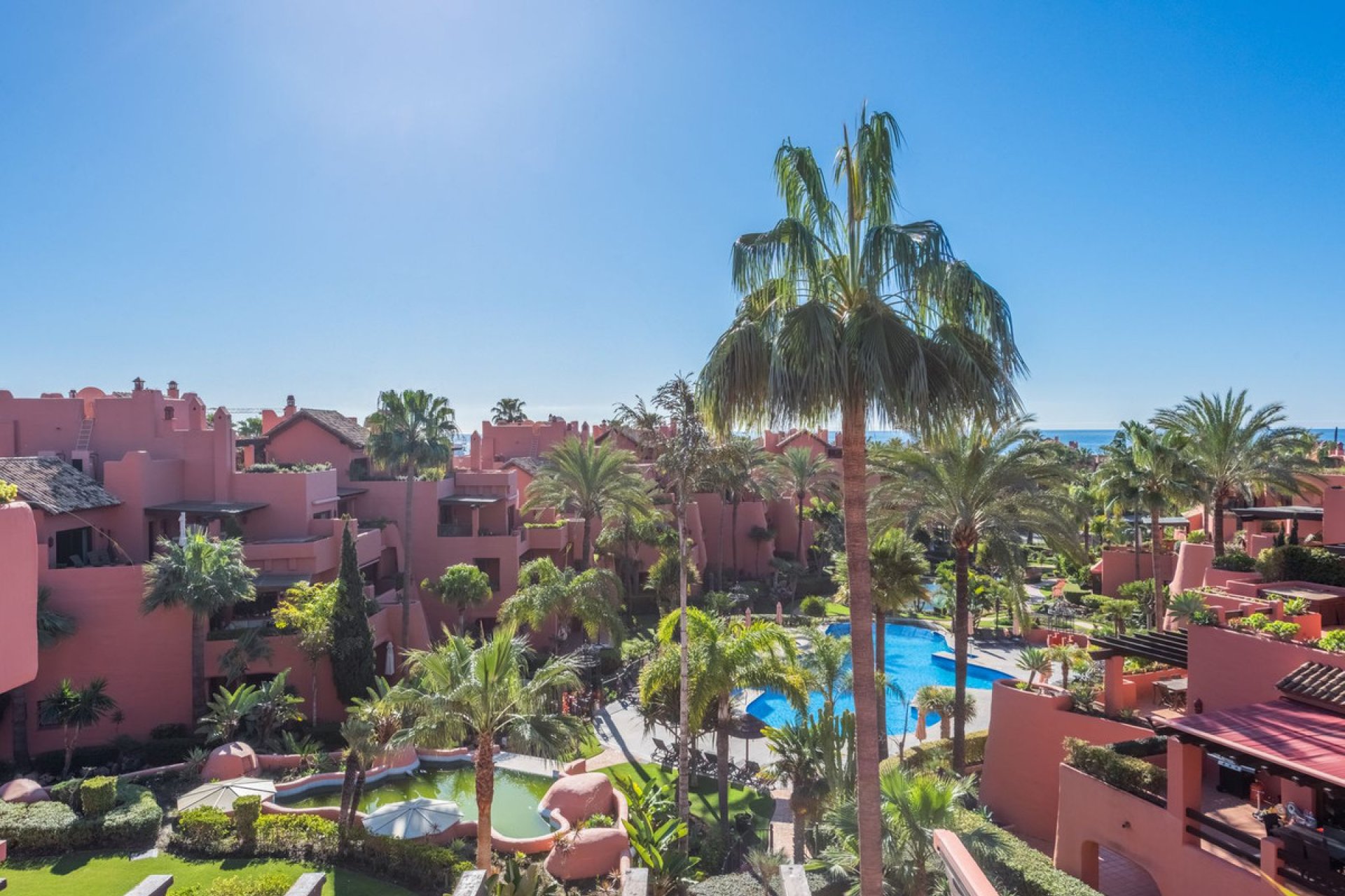 Resale - Apartment - Penthouse - Estepona - New Golden Mile