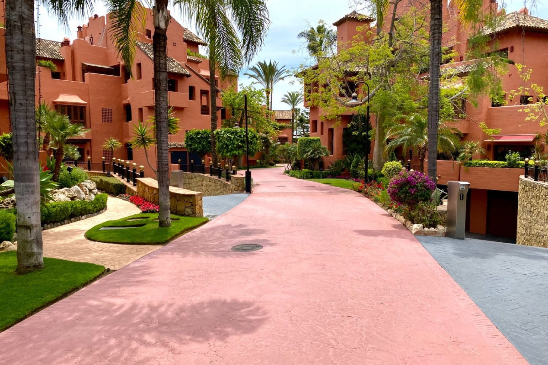 Resale - Apartment - Penthouse - Estepona - New Golden Mile