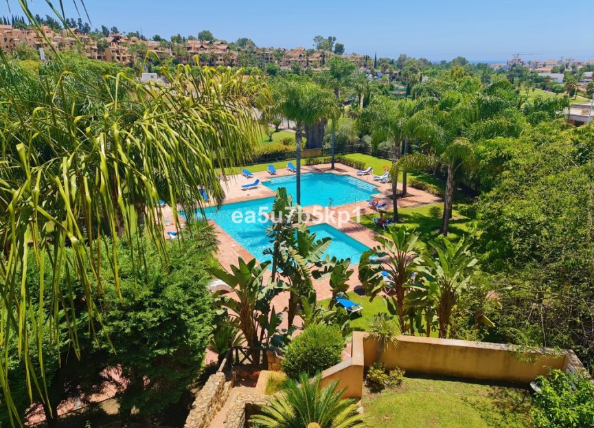 Resale - Apartment - Penthouse - Estepona - New Golden Mile