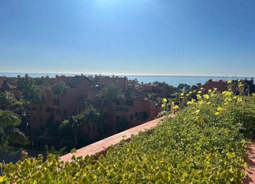 Resale - Apartment - Penthouse - Estepona - New Golden Mile