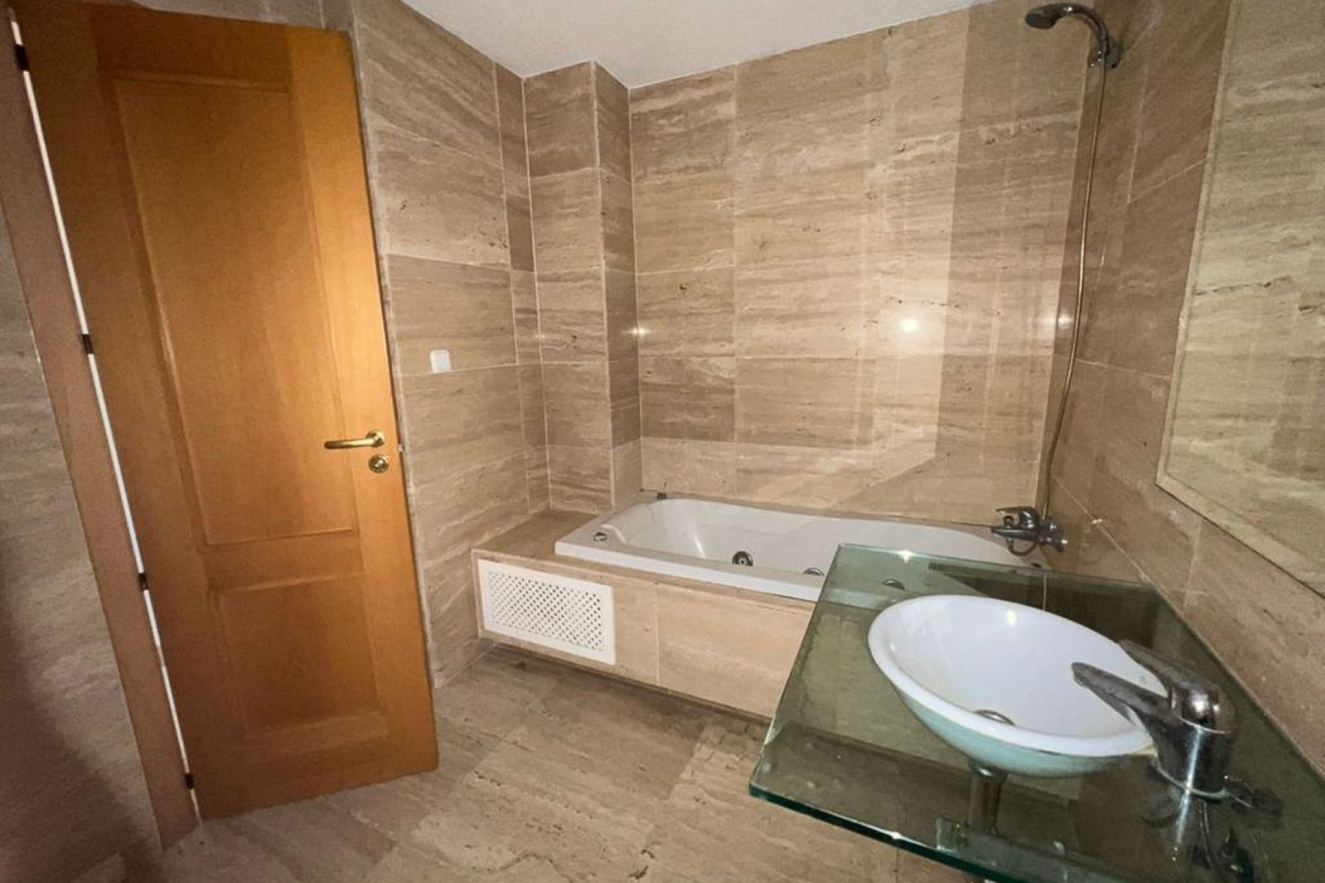 Resale - Apartment - Penthouse - Estepona - New Golden Mile