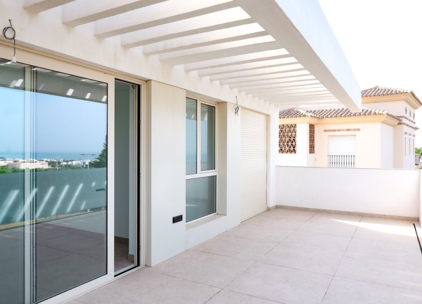 Resale - Apartment - Penthouse - Estepona - Selwo