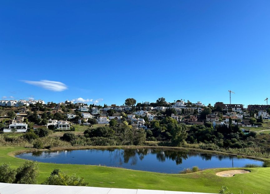 Resale - Apartment - Penthouse - Estepona - Selwo