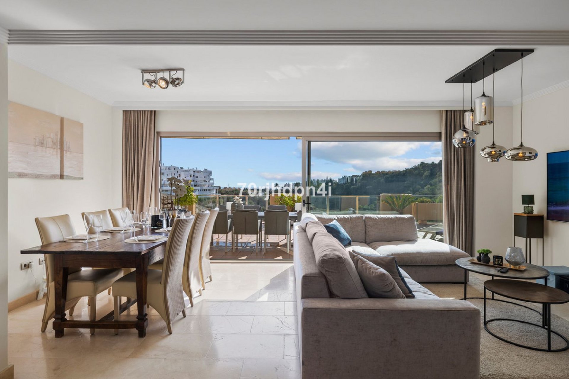 Resale - Apartment - Penthouse - Estepona - Selwo