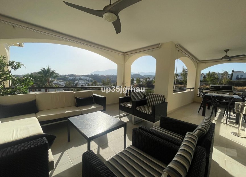 Resale - Apartment - Penthouse - Estepona - Selwo