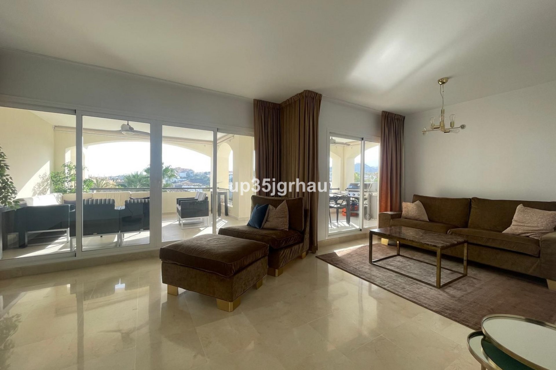 Resale - Apartment - Penthouse - Estepona - Selwo