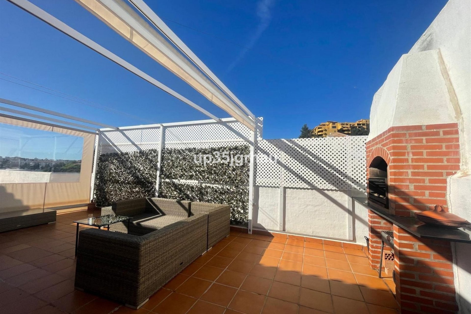 Resale - Apartment - Penthouse - Estepona - Selwo