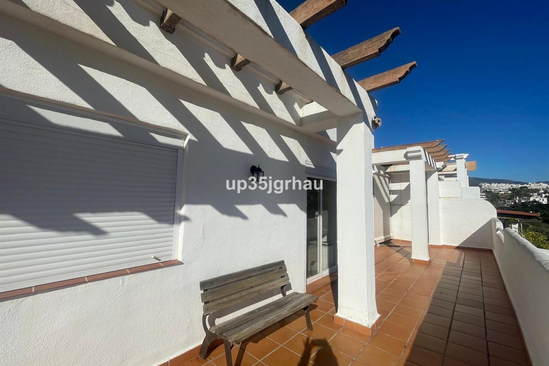 Resale - Apartment - Penthouse - Estepona - Selwo