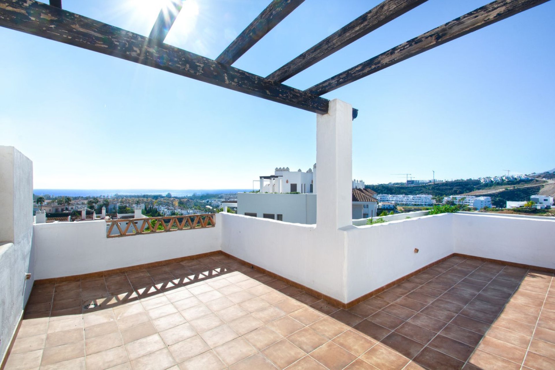 Resale - Apartment - Penthouse - Estepona - Selwo