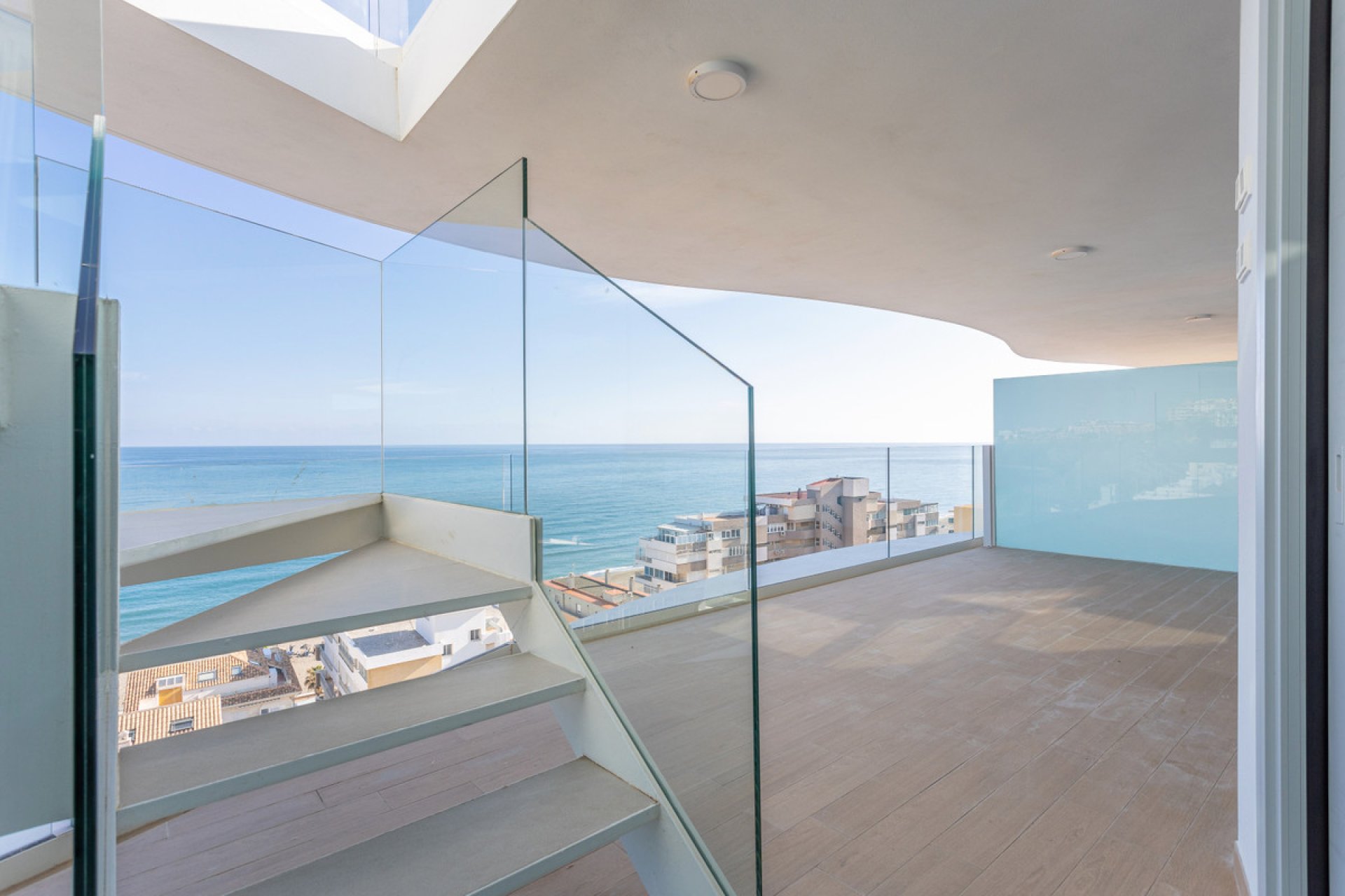 Resale - Apartment - Penthouse - Fuengirola - Carvajal