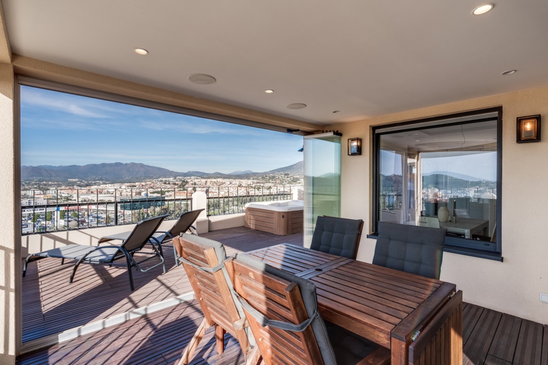 Resale - Apartment - Penthouse - Fuengirola - Fuengirola Centro