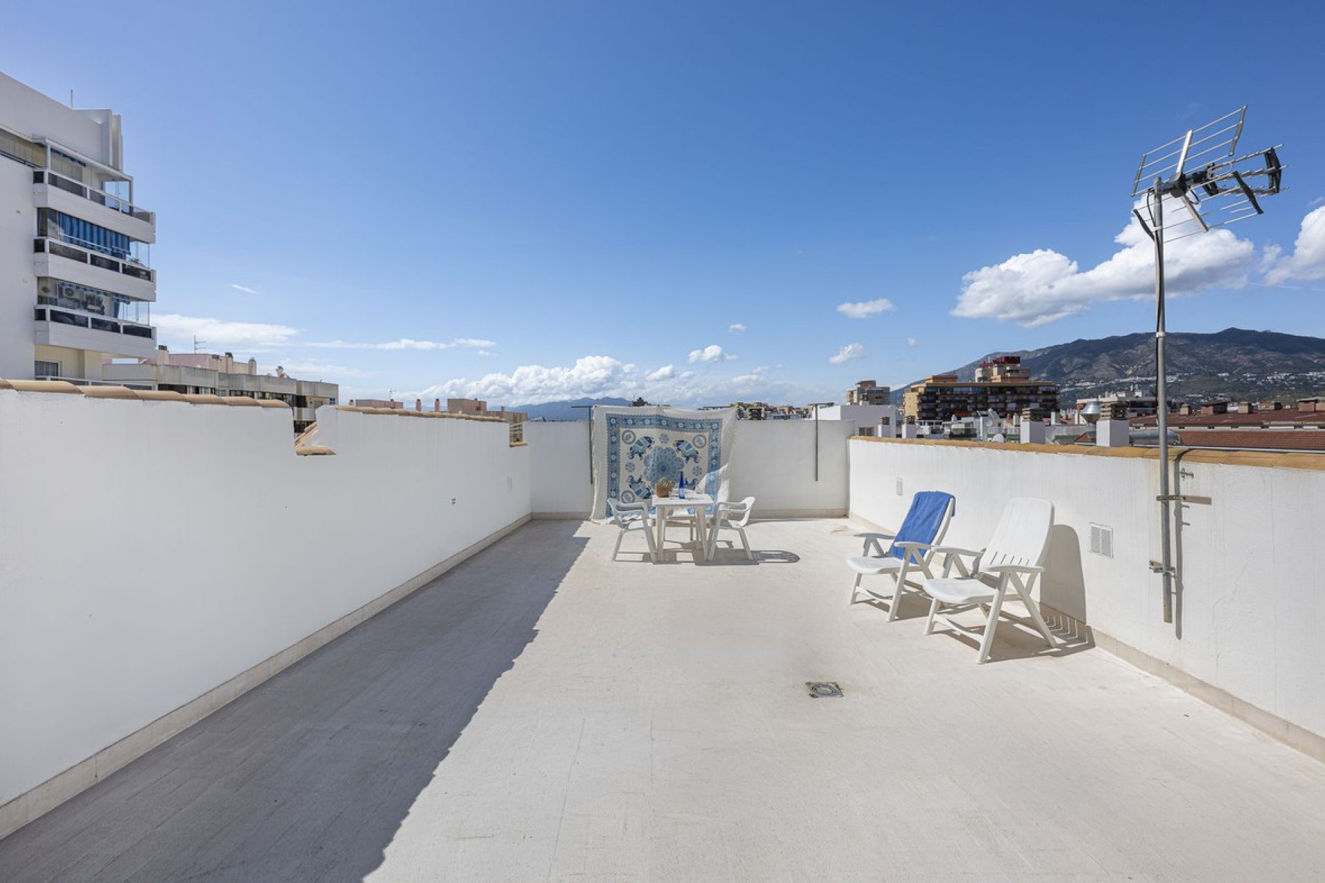 Resale - Apartment - Penthouse - Fuengirola - Fuengirola Centro