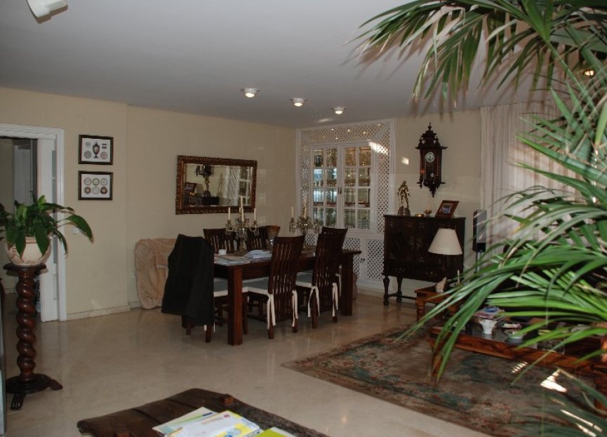 Resale - Apartment - Penthouse - Fuengirola - Fuengirola Centro