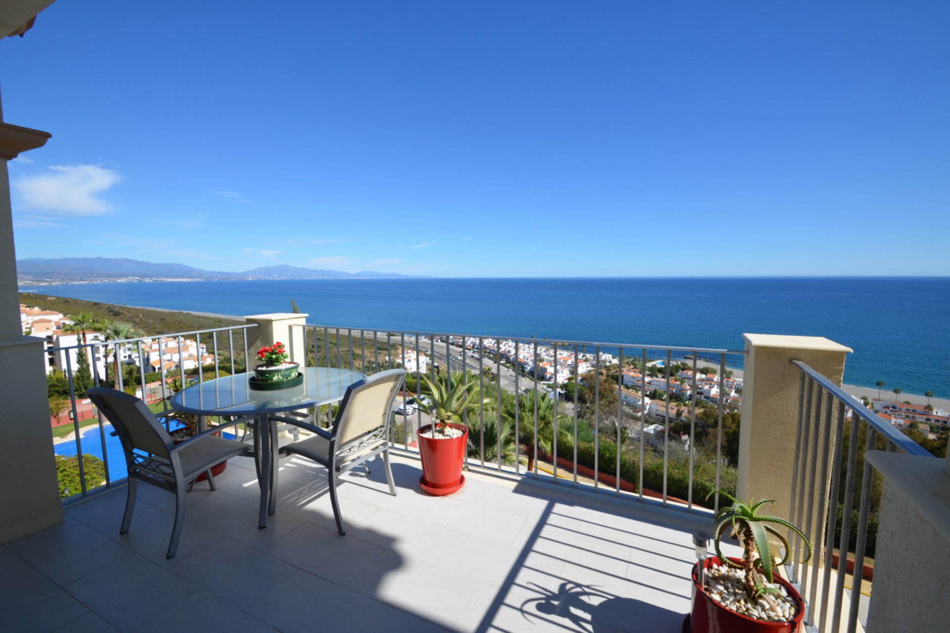 Resale - Apartment - Penthouse - Manilva - La Duquesa